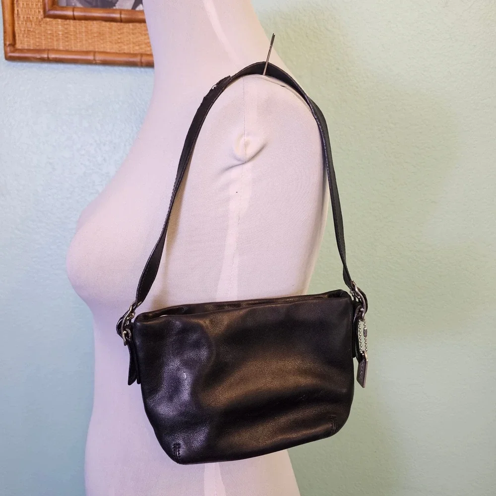 Vintage Y2K Coach Black Leather Mini Shoulder Bag Purse As Is NEEDS REPAIR‎